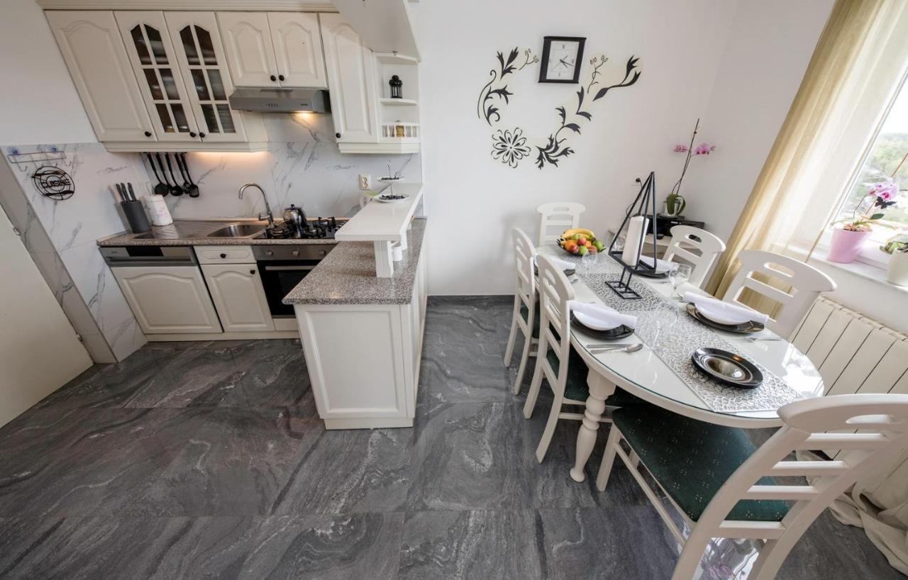 Palit Apartment Dominik 2874 מראה חיצוני תמונה